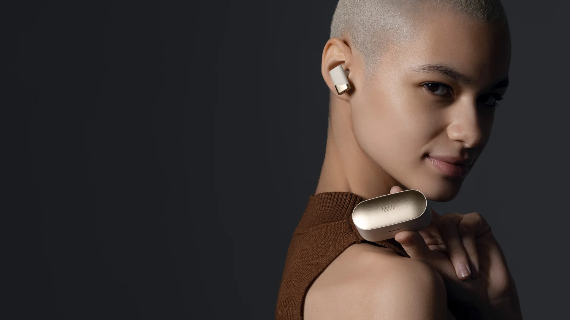 Minimalist Design. Audiophile Sound.